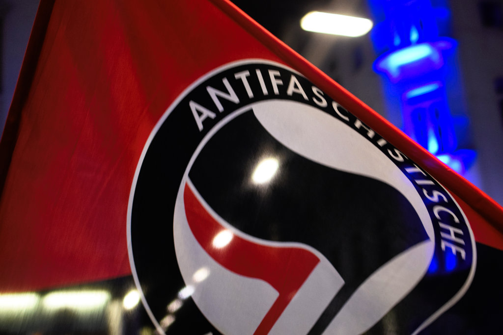 Sondersendung: Proteste gegen den FPÖ-Akademikerball in Wien