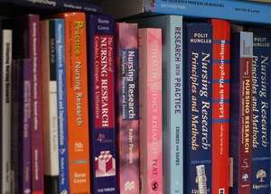 Wissenschaft und Pflege – geht das zusammen?